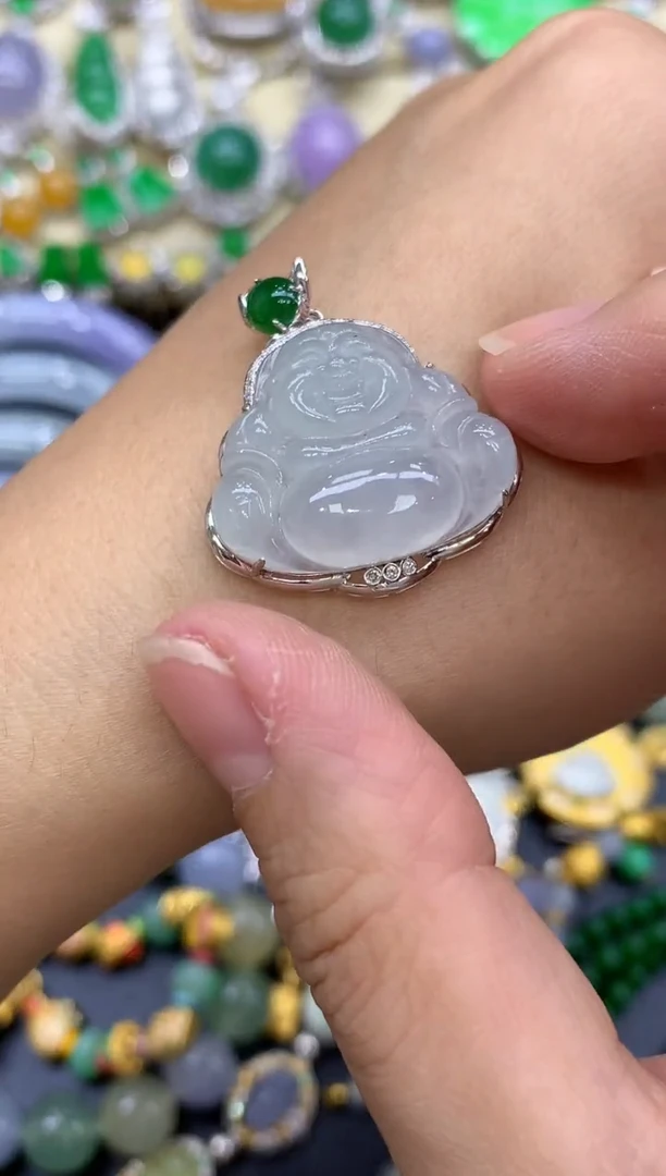 颈饰18K金镶嵌翡翠414-中国好珍宝