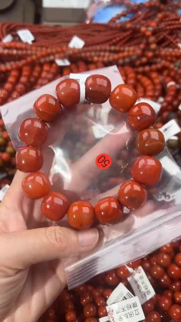 南红玛瑙手串未镶嵌17