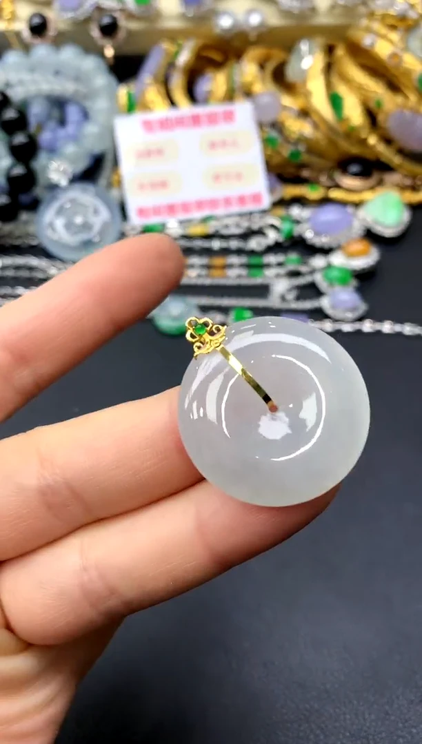 颈饰18K金镶嵌翡翠31-中国好珍宝