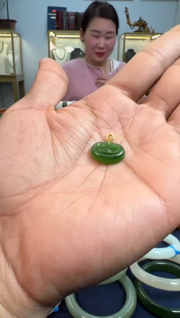 【闪购商品】和田玉吊坠18K金镶嵌和田玉吊坠多样性发货拍一发一