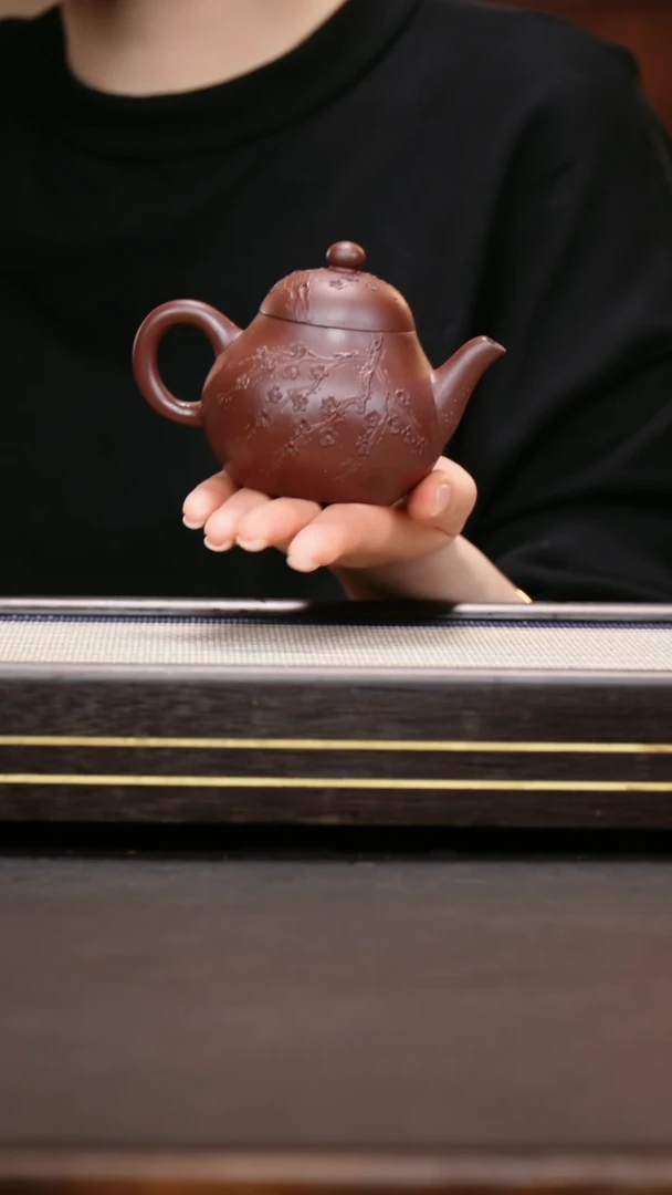 茶壶紫砂紫泥  泥绘高梨