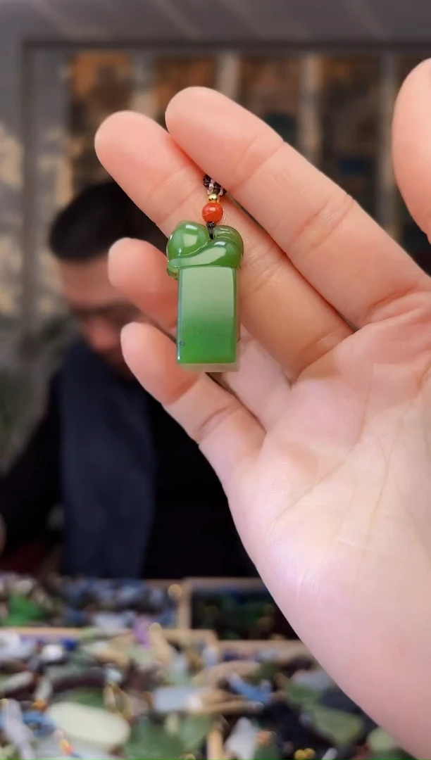 【闪购商品】和田玉颈饰未镶嵌拍一发一