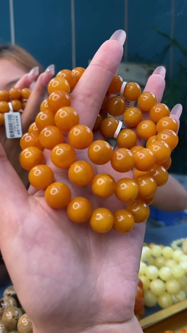 裸石琥珀未镶嵌10/1多样性发其一186