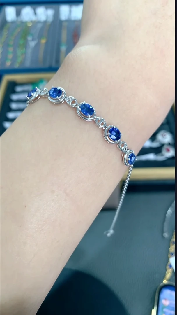 手链蓝宝石18K金镶嵌2.58克拉