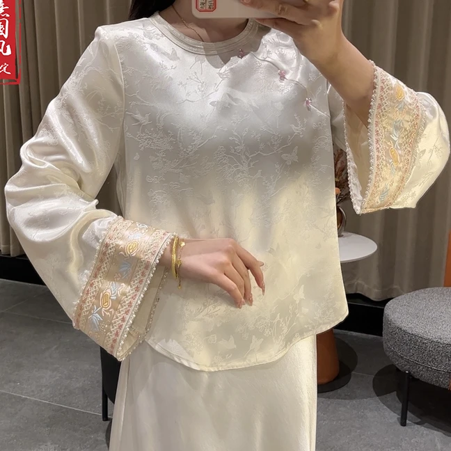 【云莺】春季2025新款上衣小衫女装新中式国风圆领宽松绣花长袖衬衫