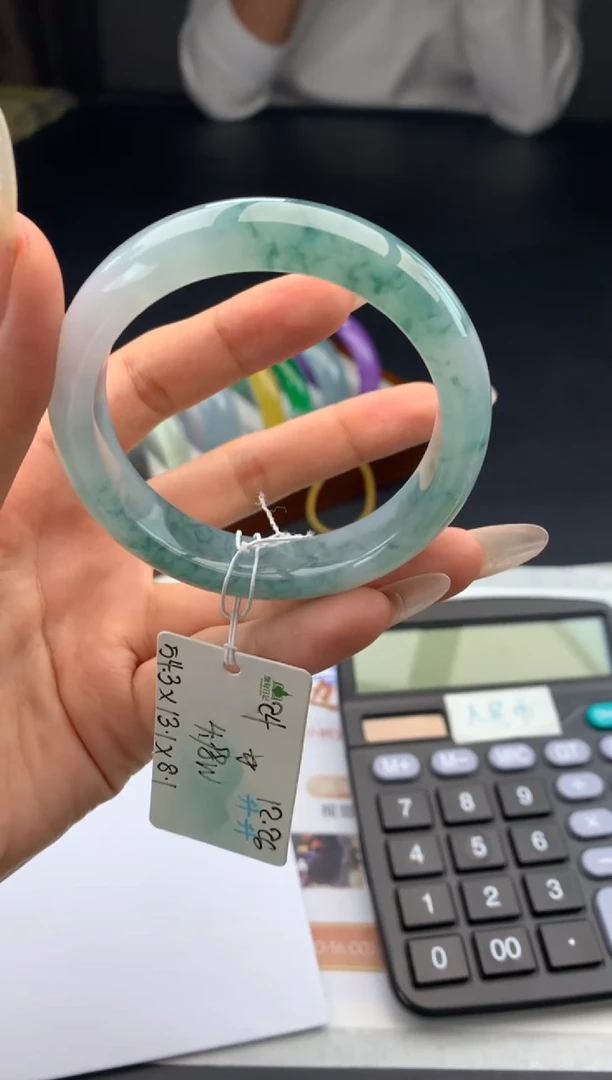 未镶嵌手镯翡翠翡翠自带#送人#，假一赔三