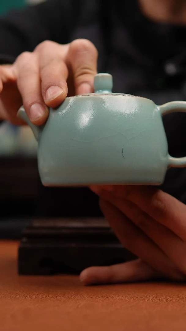 【闪购商品】瓷片原产地鱼鳞冰花井栏壶微瑕福利