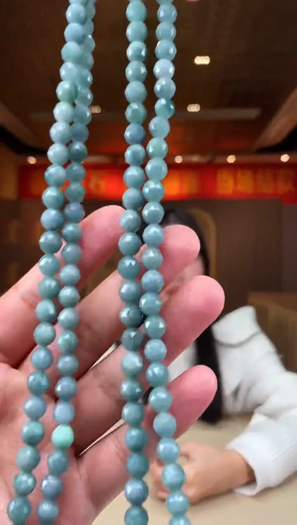 【闪购商品】定制翡翠未镶嵌多样性发货（只发一件) *d15