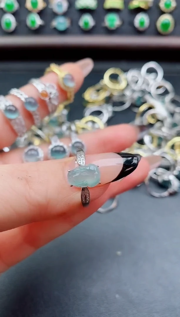 银S925镶嵌戒指翡翠1