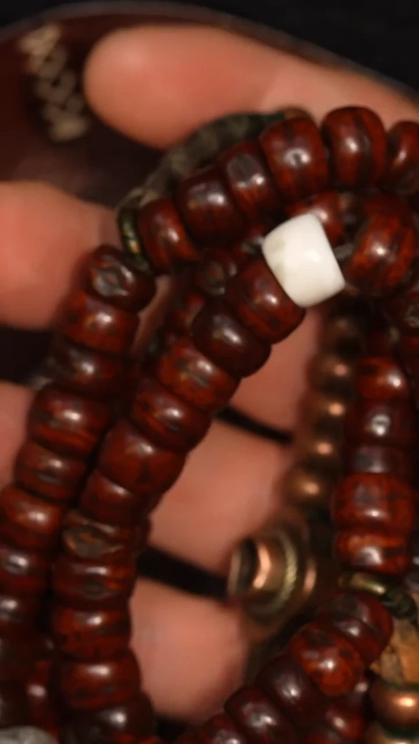 冲赛康胡子哥，藏传念珠224