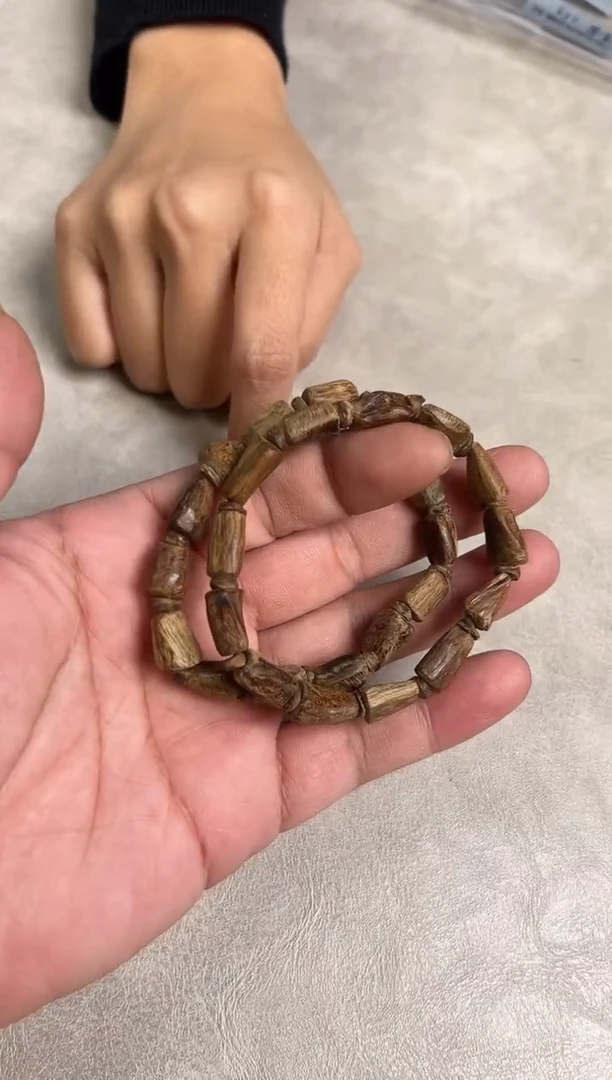 沉香手串达拉干沉水随形单圈5克+ 多样性发其一