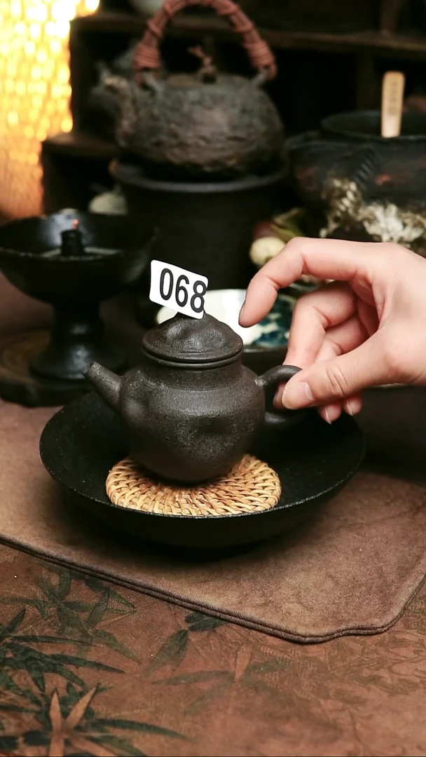 佛*生068号紫砂全手工茶壶110毫升
