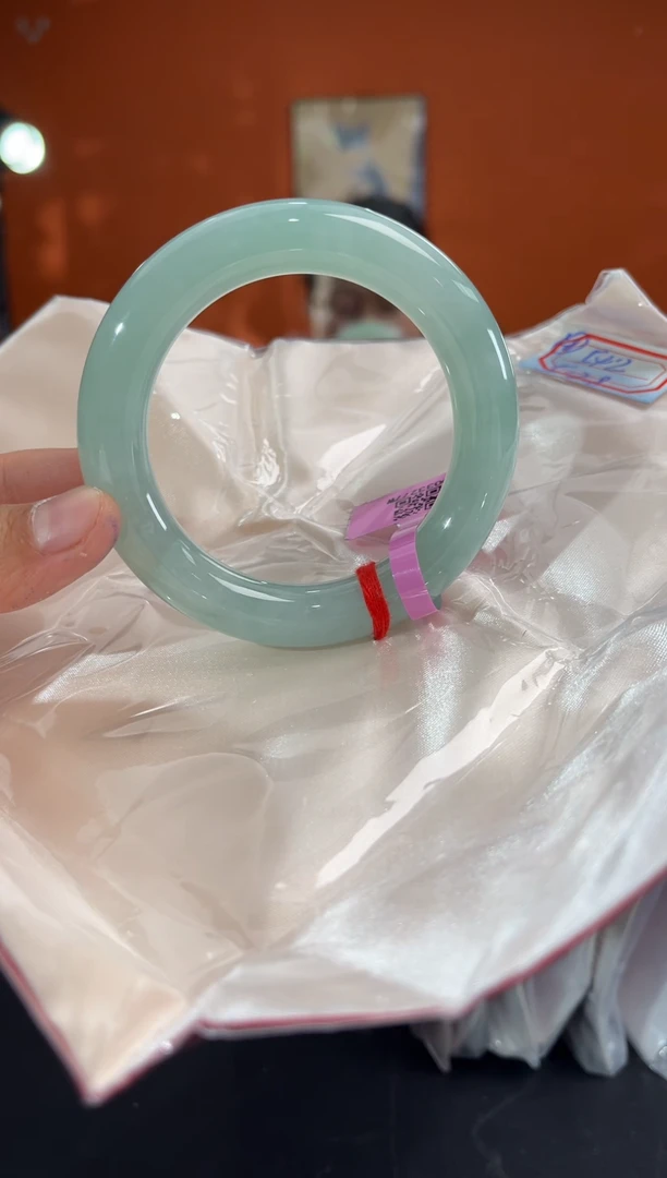 未镶嵌手镯翡翠54