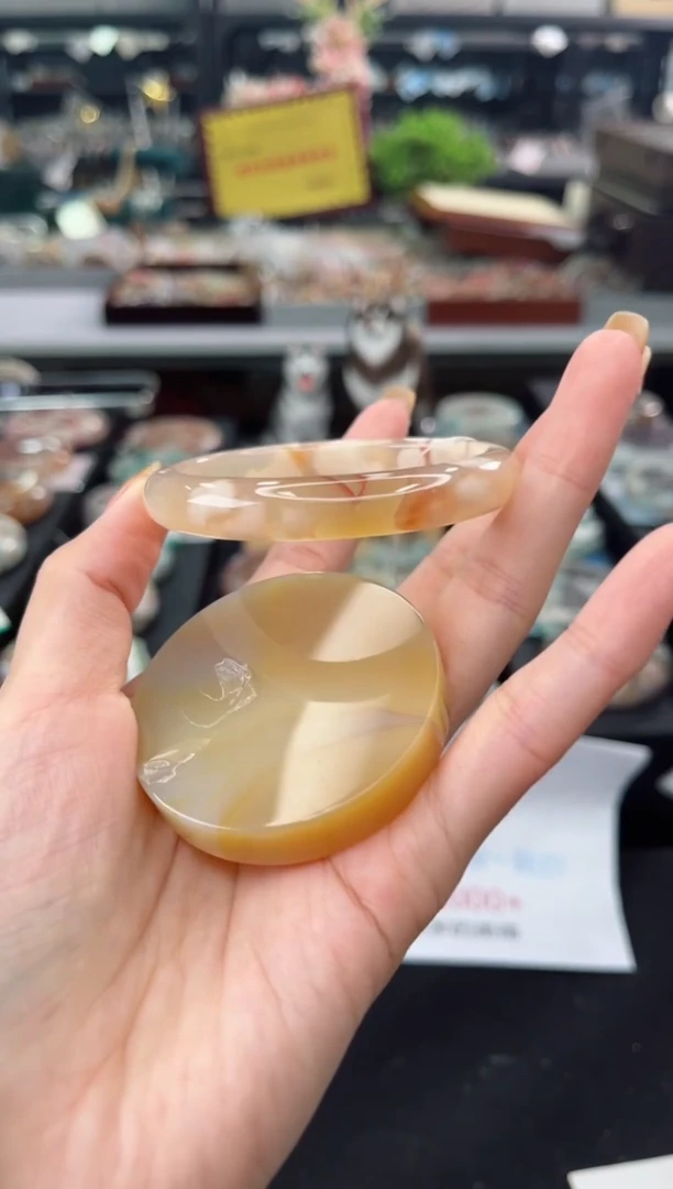 【闪购商品】石英质玉手镯未镶嵌53圈口（赠品镯心）3205021