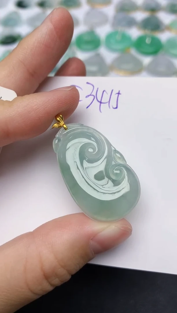 颈饰18K金镶嵌翡翠天然缅甸A货翡翠百元以上9元证书费自理