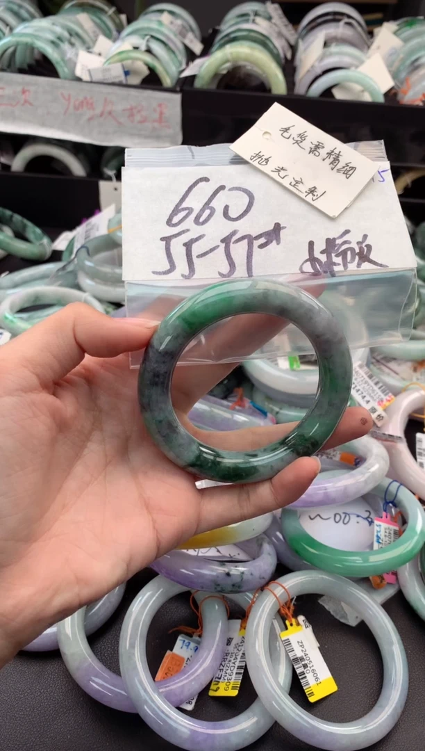 【闪购商品】定制翡翠未镶嵌毛货需精细抛光+多人