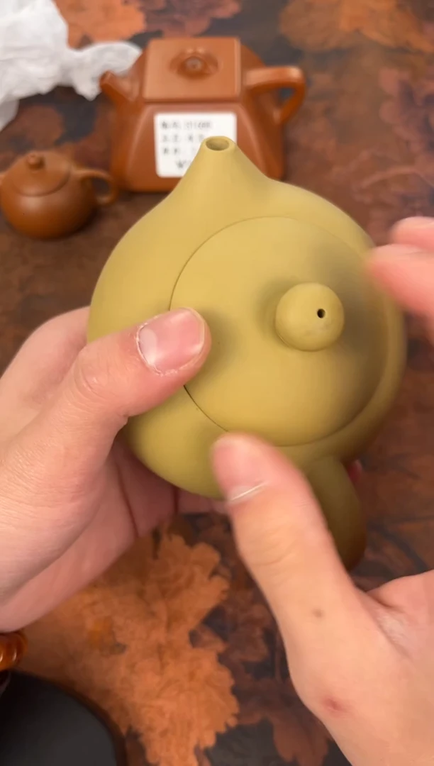 茶杯紫砂紫千红 黄段素面西施