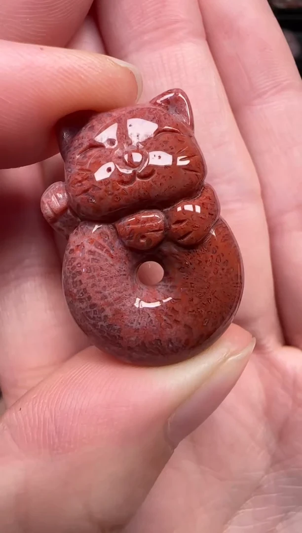 颈饰未镶嵌硅化珊瑚（珊瑚玉）144