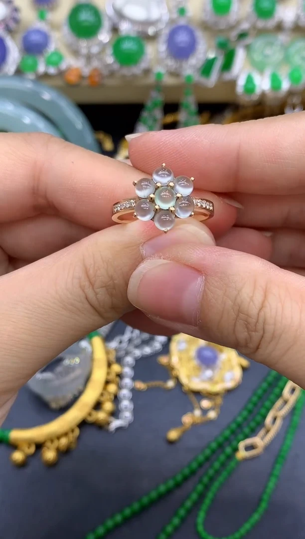 18K金镶嵌戒指翡翠316-中国好珍宝