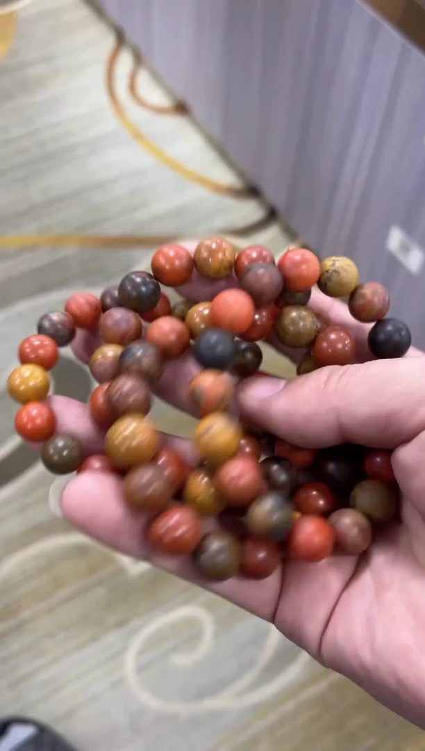 【闪购商品】玛瑙/玉髓手串未镶嵌多样性发1件