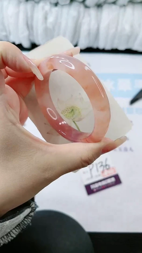 【闪购商品】石英质玉手镯未镶嵌多样性发货P136