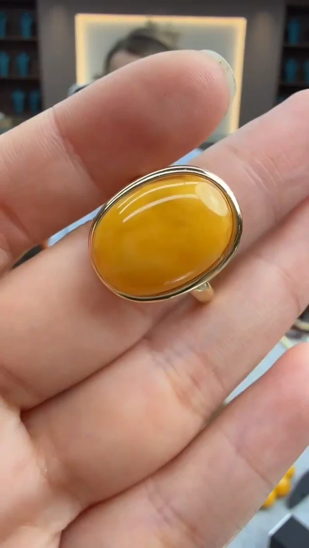 未镶嵌琥珀戒指76秒拍号 假一罚三