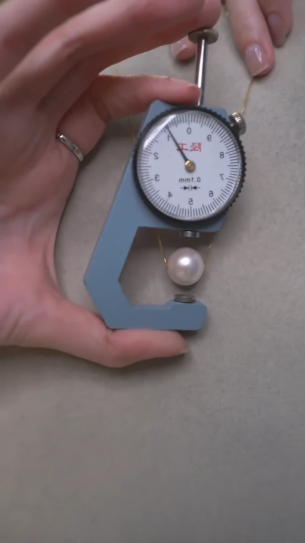 【闪购商品】淡水珍珠项链18K金镶嵌13-14mm通体18K金白色路路通