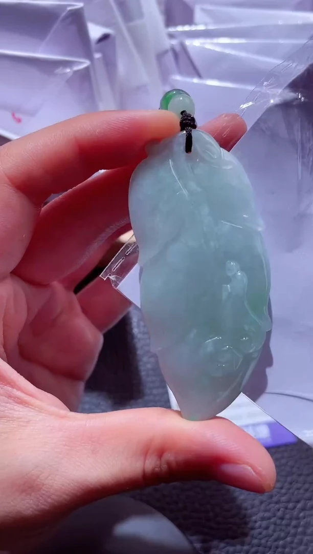 颈饰未镶嵌翡翠00008558