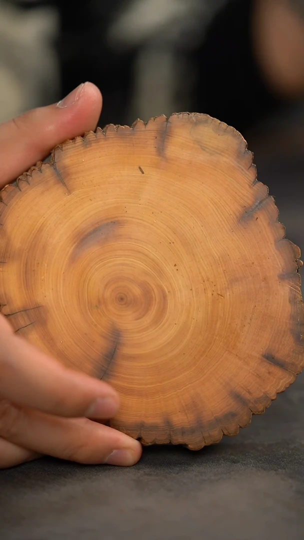 【闪购商品】柏木（崖柏）木雕陈化黑油杯垫286号扇坠