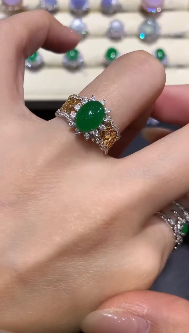 【闪购商品】翡翠戒指18K金镶嵌a203