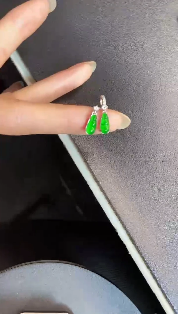 吊坠(不含链)银S925镶嵌翡翠1