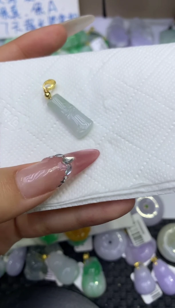 颈饰未镶嵌翡翠天然缅甸A货翡翠