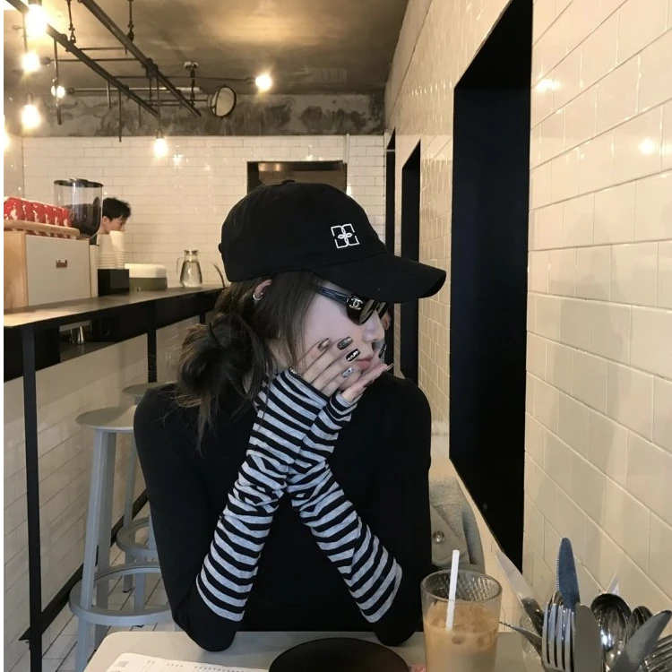 QYao Girls圆领袖口拼接内搭T恤女秋季修身美式设计感长袖上衣