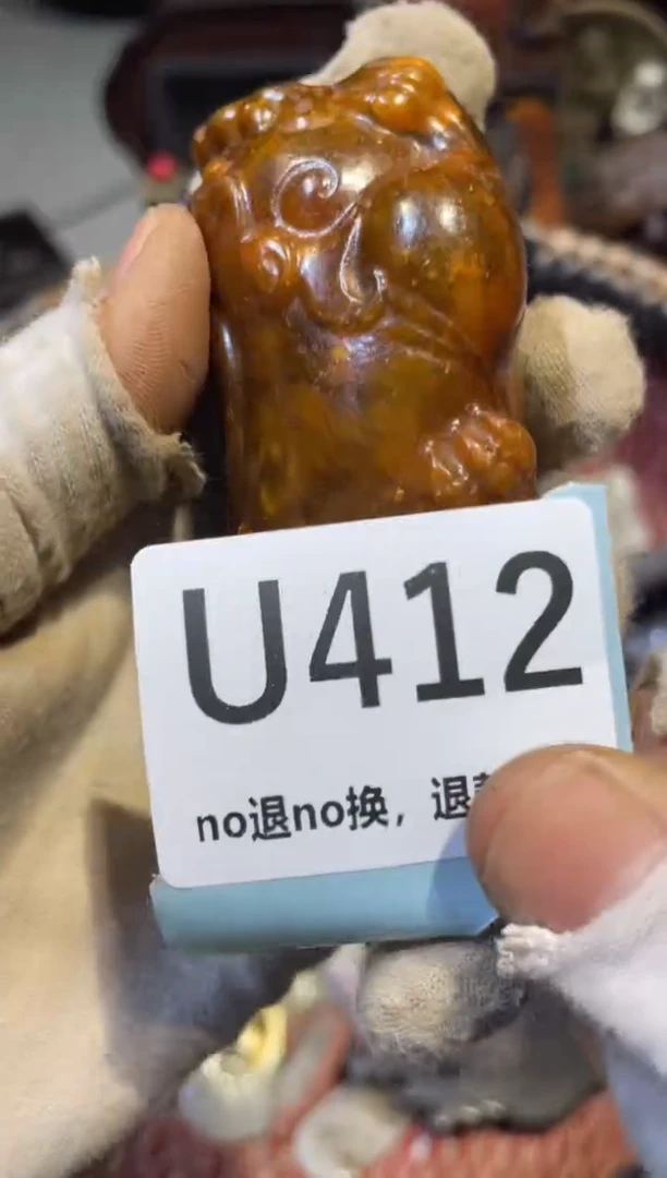 陶瓷白**飞表妹直播链接火爆