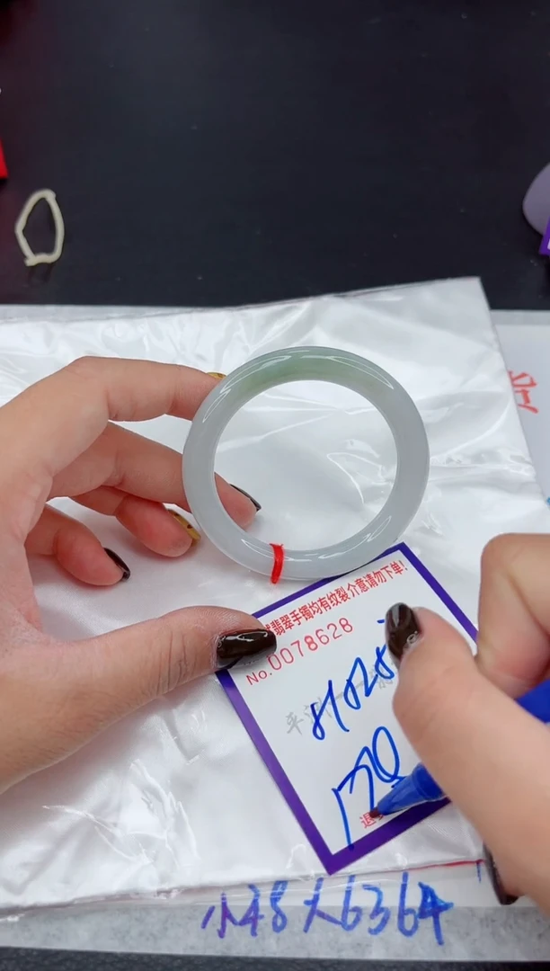 翡翠手镯未镶嵌111111111111