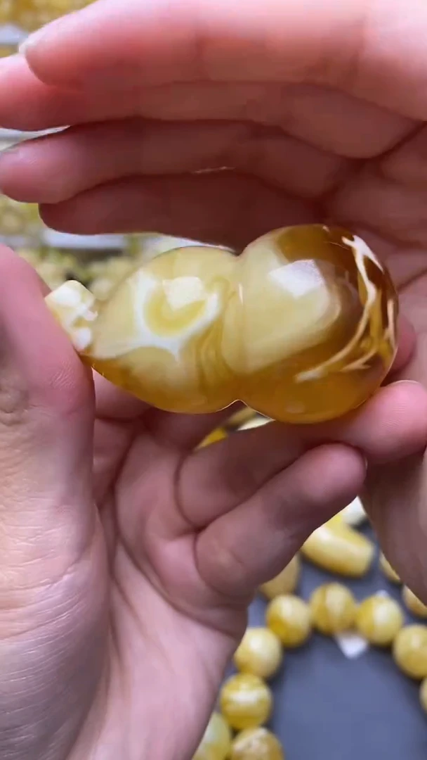 未镶嵌蜜蜡裸石蜜蜡.98