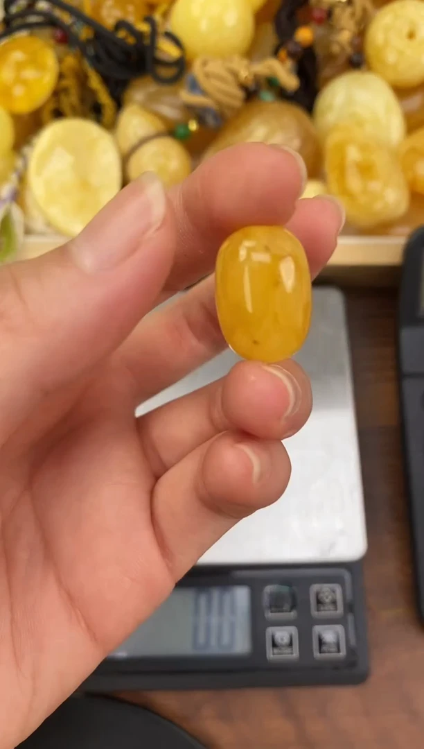 裸石琥珀未镶嵌天然琥珀蜜蜡