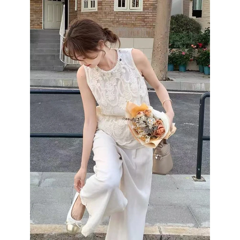 Y888526-法式原麻色蕾丝无袖上衣阔腿裤套装女高级感气质两件套