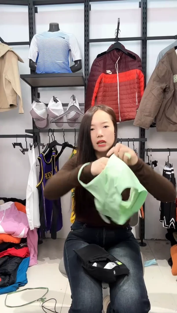 2446  编码  瑕疵直播间过款为准 尺码
