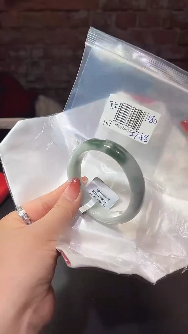 【闪购商品】翡翠手镯未镶嵌翡翠手镯