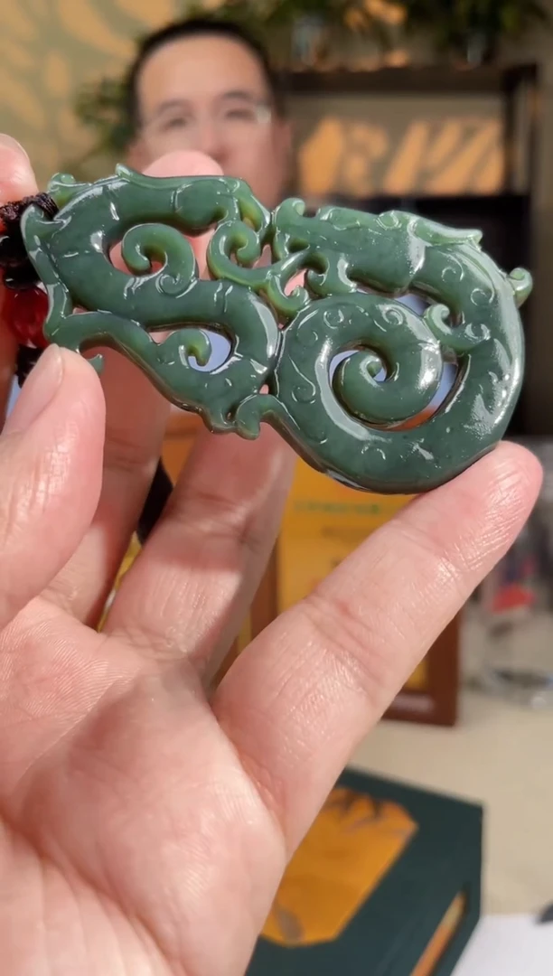 和田玉未镶嵌吊坠(不含链)多样性发货拍一发一