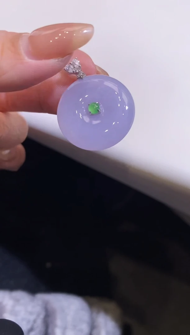 吊坠(不含链)18K金镶嵌翡翠平安扣