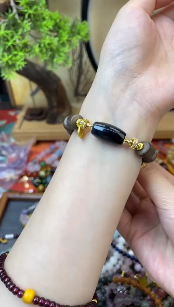 【闪购商品】檀香木吊坠未镶嵌313