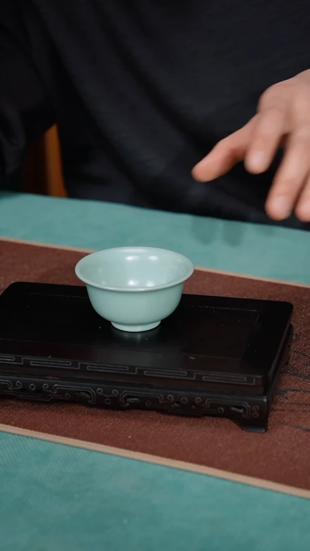 【闪购商品】176-15压手杯（国奇 不完美）