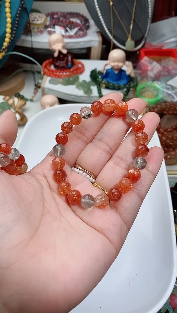 未镶嵌手链水晶?**?260一个小燕