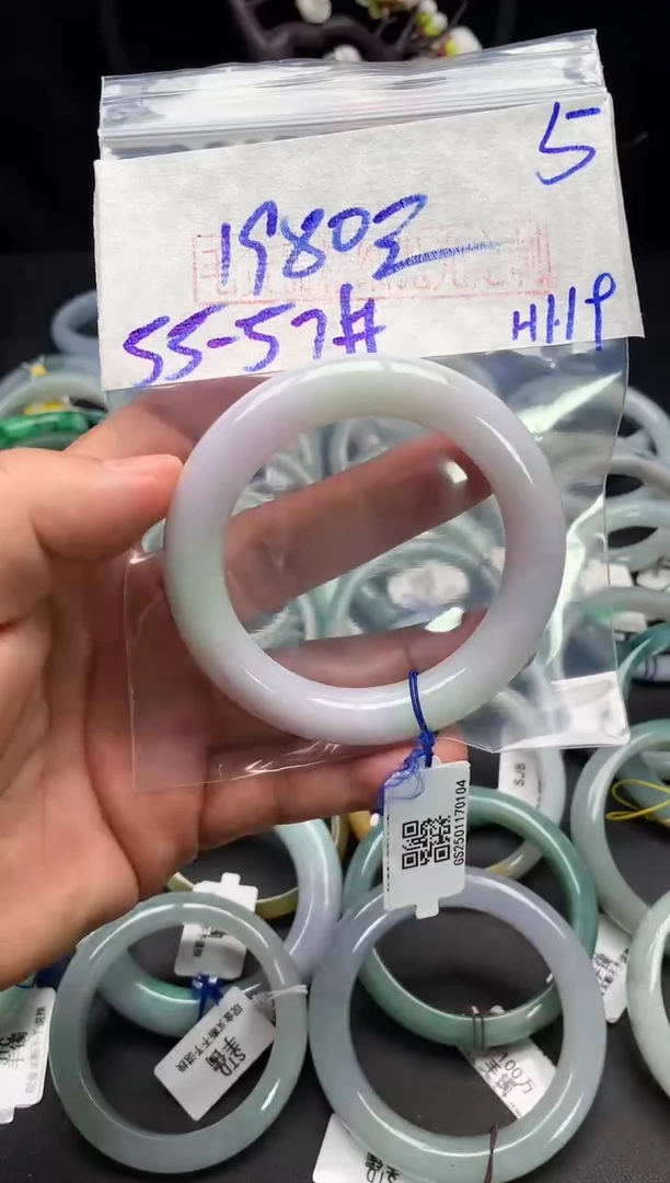 【闪购商品】定制翡翠未镶嵌毛货需精细抛光+多样性发货拍一发一