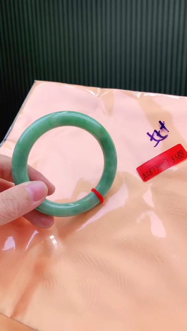 未镶嵌手镯翡翠55