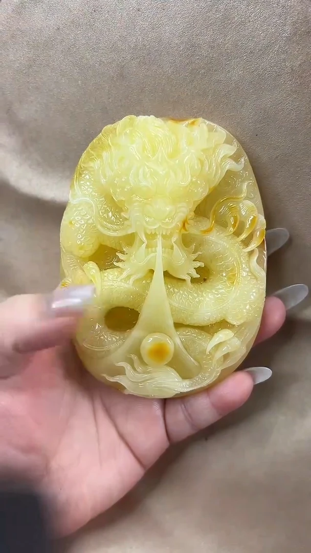 琥珀颈饰未镶嵌吊坠