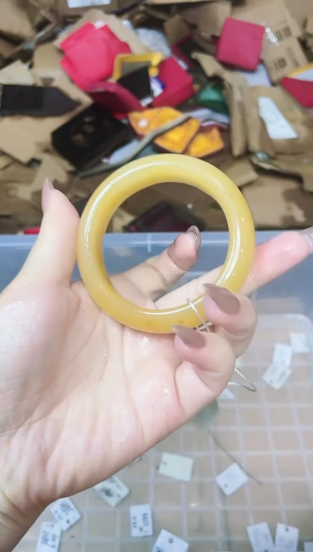 石英质玉手镯未镶嵌28H158-55