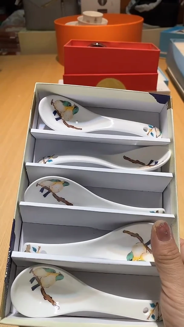 【闪购商品】瓷片锅碗瓢盆一件不剩